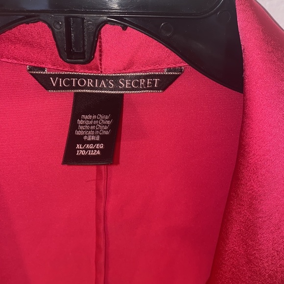 Victoria’s Secret sleep shirt - Picture 3 of 11